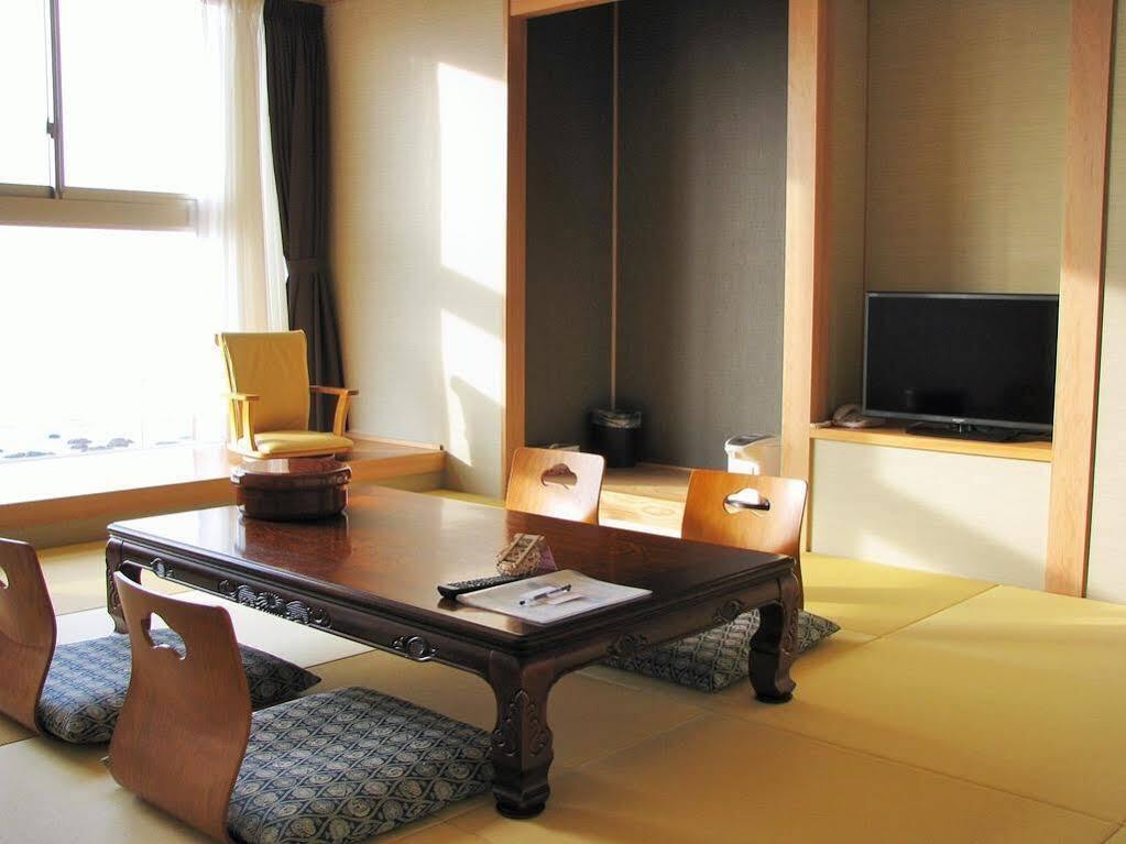 Hotel Sun Resort Shonai Tsuruoka Exterior foto